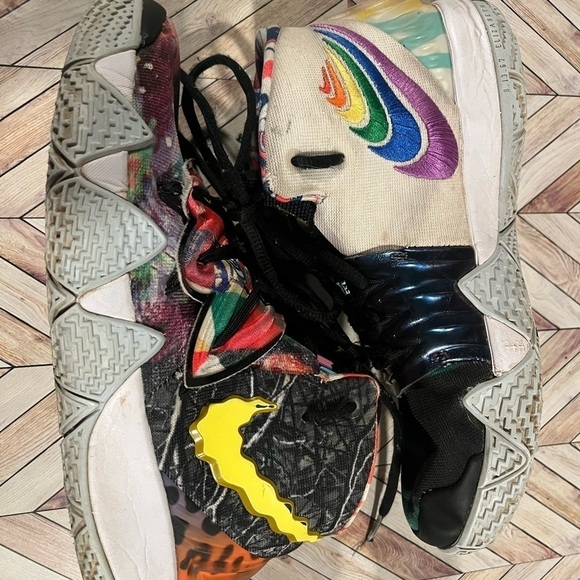 Nike Kyrie Kybrid S2 5.5Y 7 Womens Multi Color What The SpongeBob CV0097-900 - Picture 8 of 8